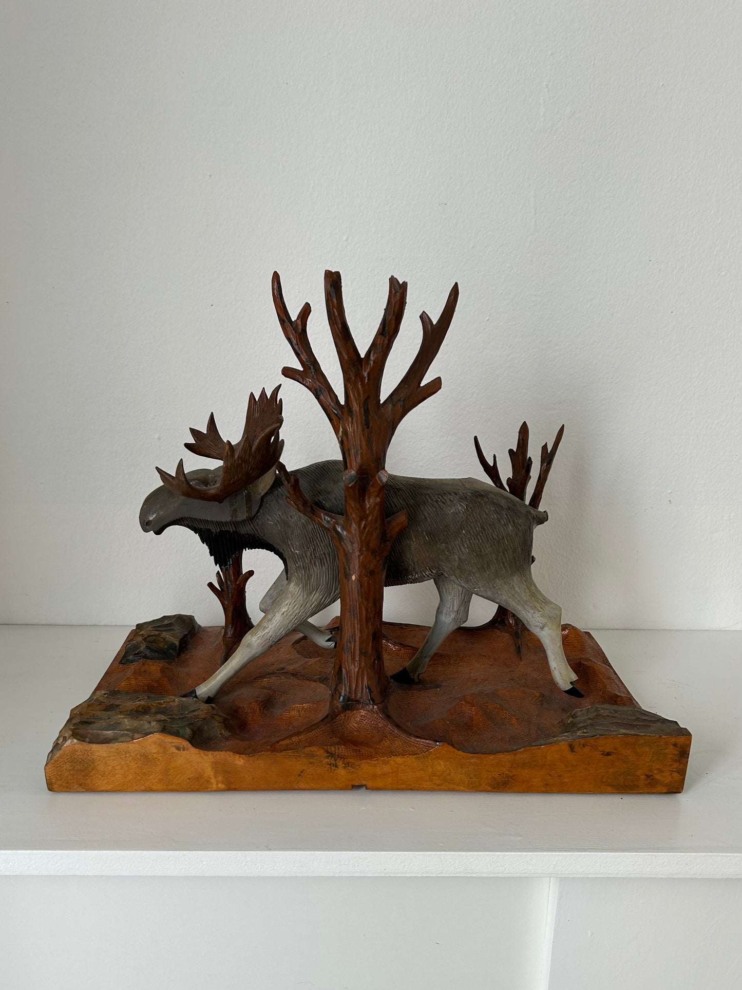 Arvid Franzén. A walking moose