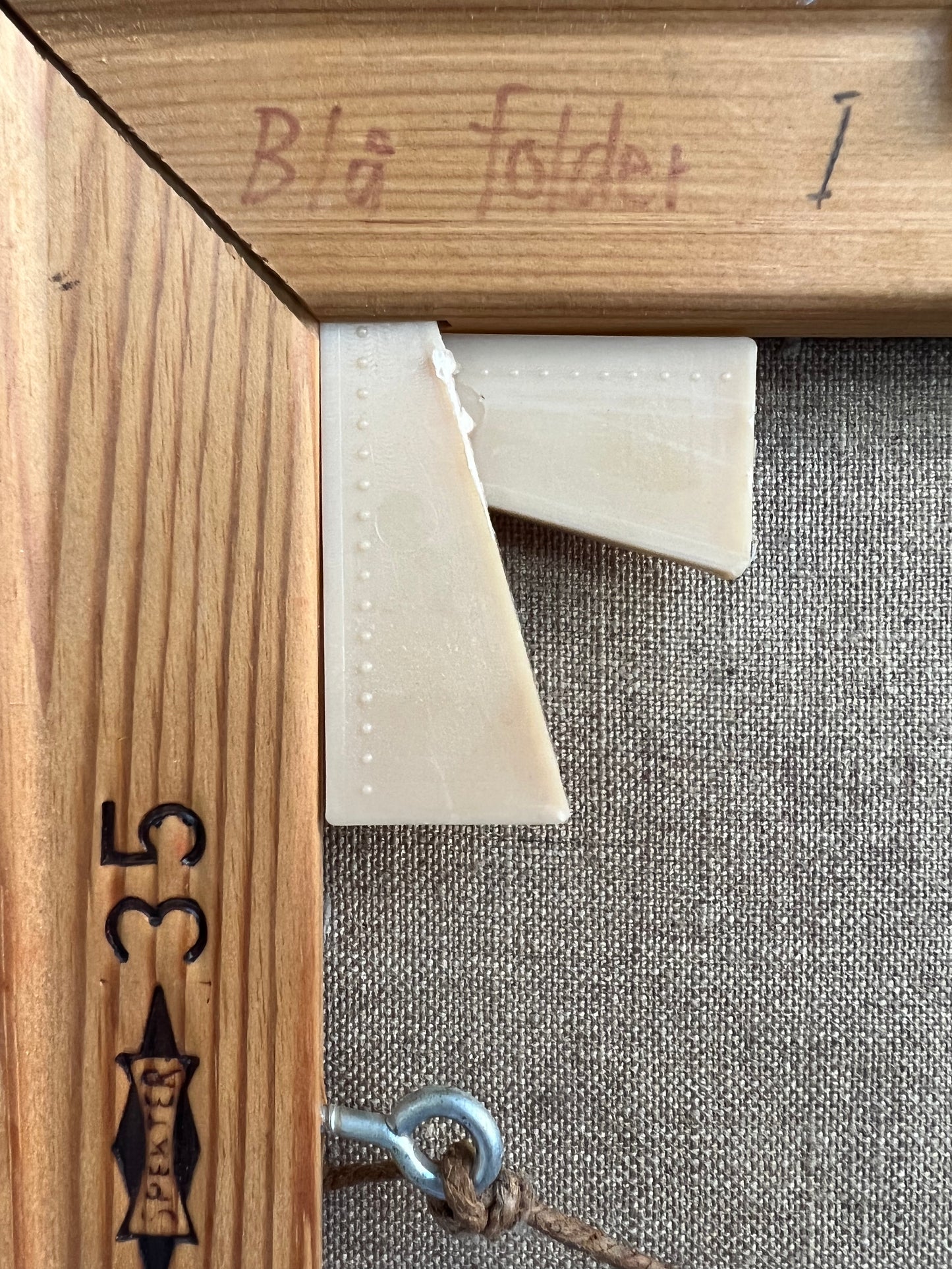 Ena Dam. "Blue folder I", 1982