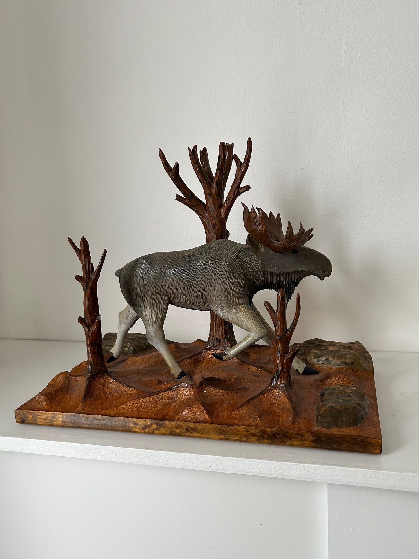 Arvid Franzén. A walking moose