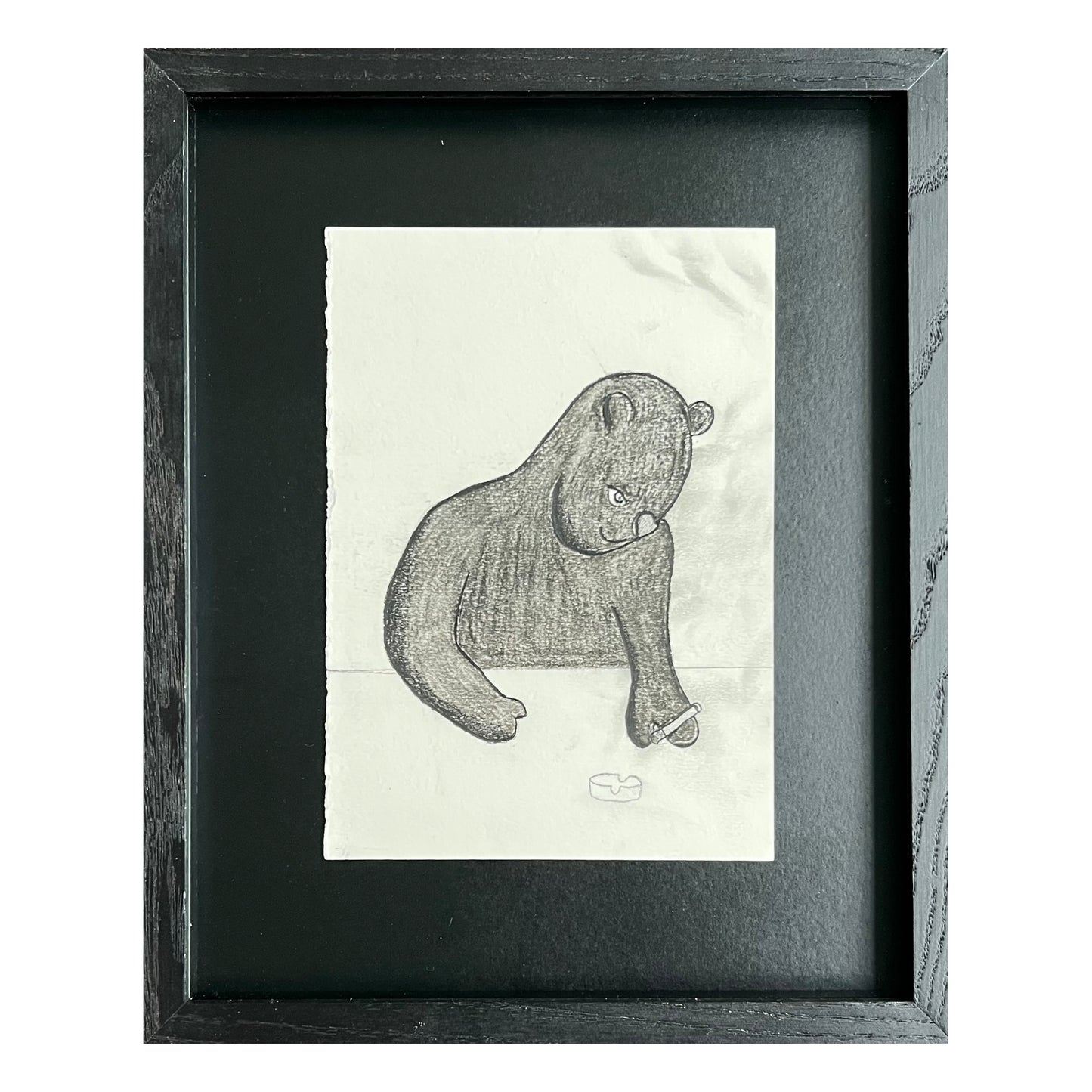 Mette Rasmussen. “Studier af rygende Bamse Rasmussen I-V”, 2025