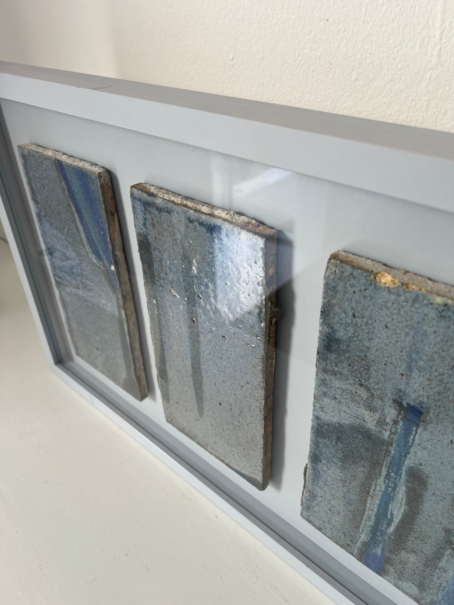 Else Fischer-Hansen. Three stoneware tiles, 1958